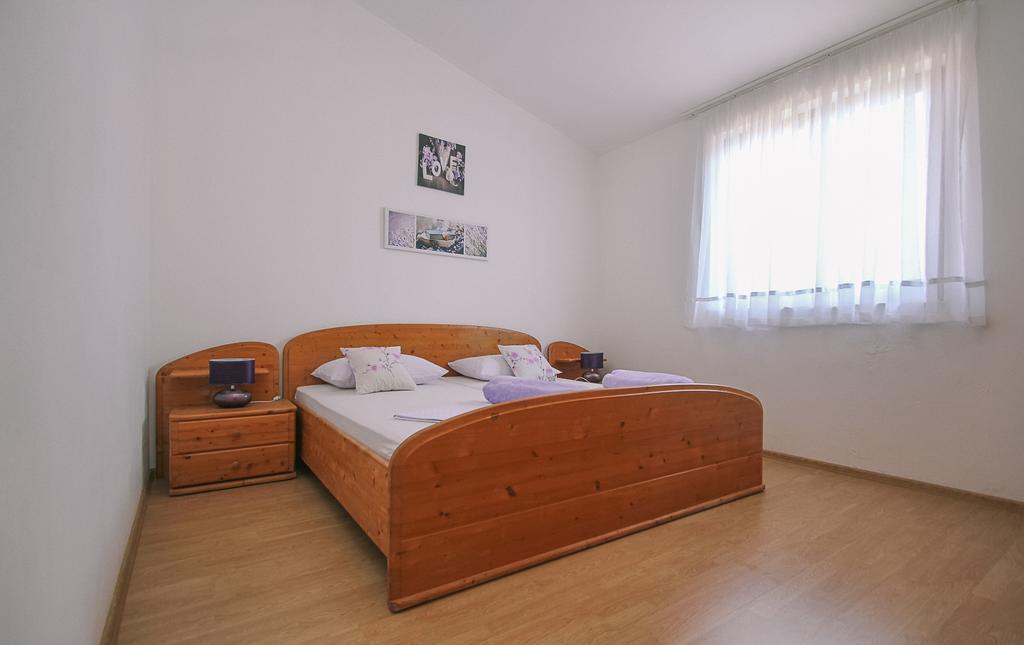 Apartments&Room Babic Каштела Екстер'єр фото